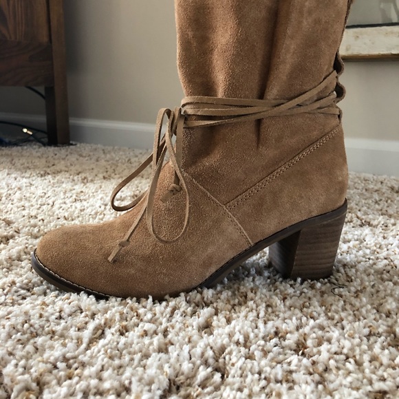 Toms boots!! Worn one time! - Picture 2 of 3